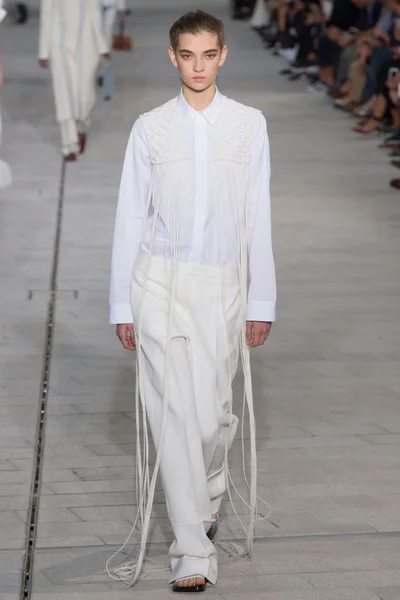 Look 40